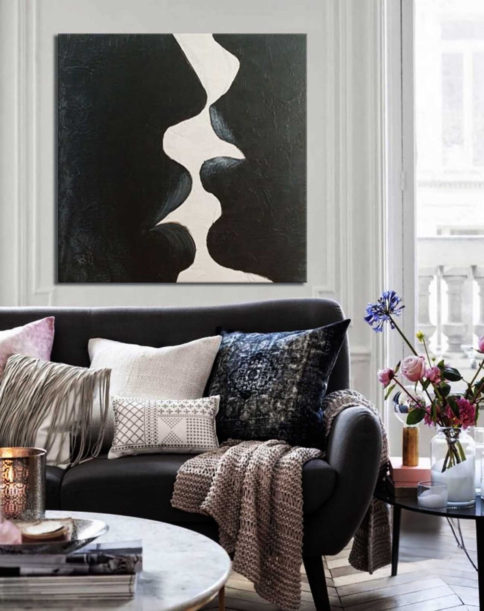 Monochrome Kiss Shadow Art