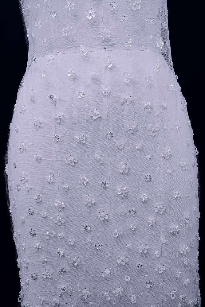 Luxury Embroidered 3D Floral Tulle Fabric Stunning 3D Petal Fabric With Crystal Pearl Sparkling Sequin Wedding Dress