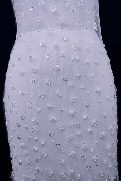 Luxury Embroidered 3D Floral Tulle Fabric Stunning 3D Petal Fabric With Crystal Pearl Sparkling Sequin Wedding Dress