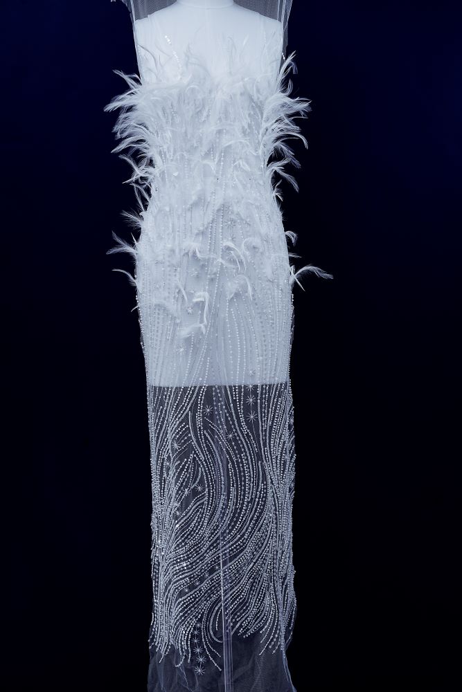 Elegant 3D Blossom Flowers Beaded Tulle Fabric with Undefiled Feathers Sparkling Sequins for Wedding Dress Bridal Gown