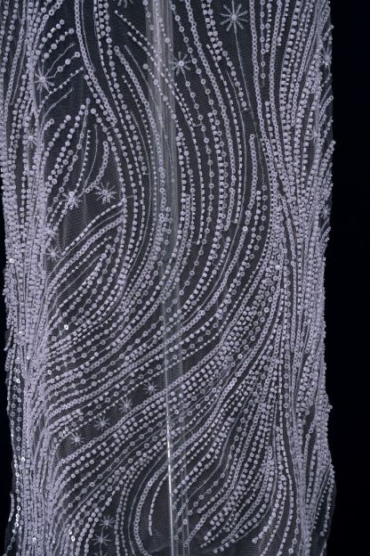 Elegant 3D Blossom Flowers Beaded Tulle Fabric with Undefiled Feathers Sparkling Sequins for Wedding Dress Bridal Gown