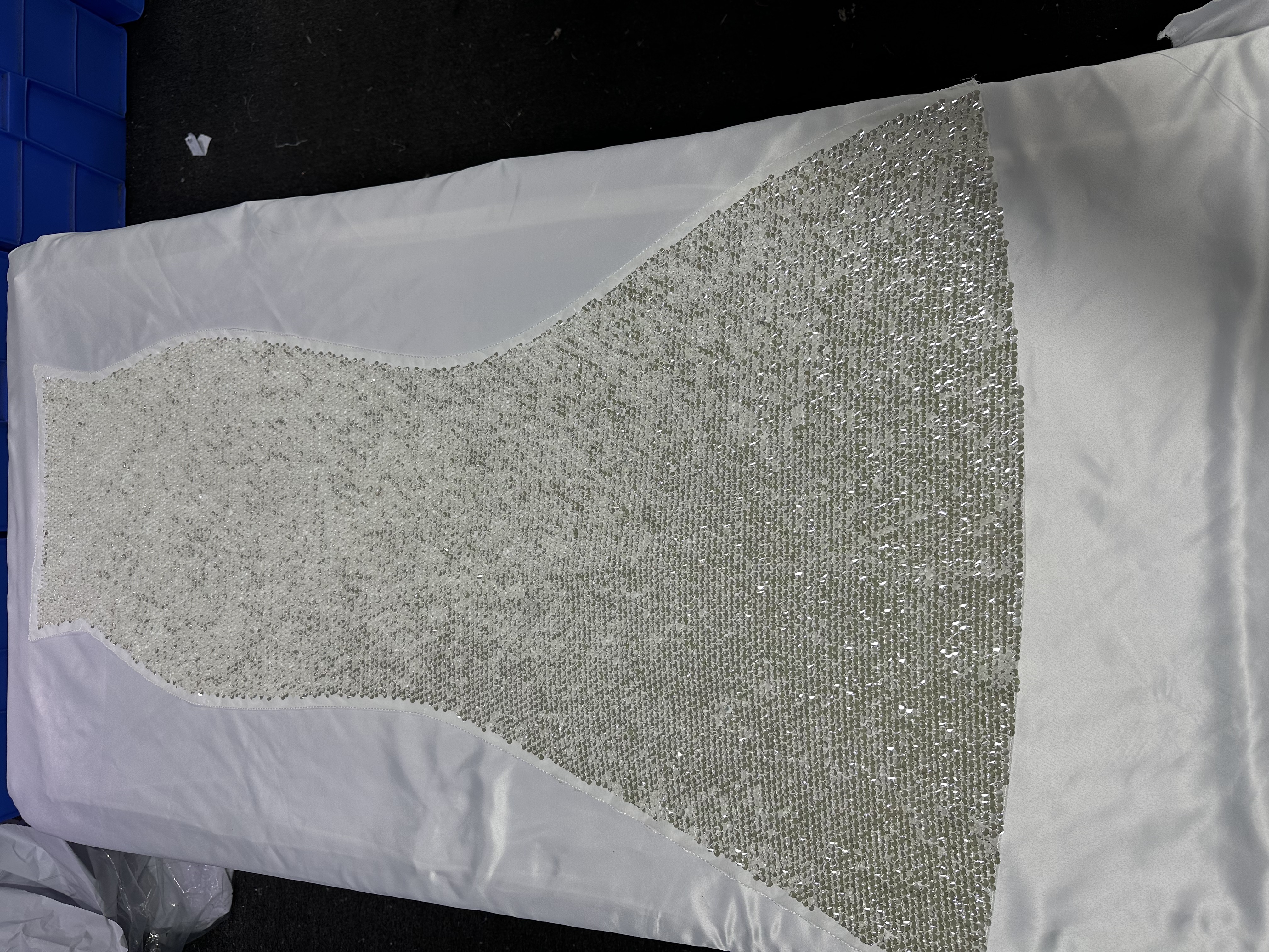 {"default":"Sita Lace, sitalace, Lace Fabric, Feature Fabric, Tulle Fabric, Beaded Fabric, Sequined Fabric, Embroidery Fabric, Wedding Dress, Bridal Gown, Bridal Veil, Beads, Sequins, Feather Fabrics, Feather, 3D Flowers, Floral, Blossom Flowers, Flower Petal,"}