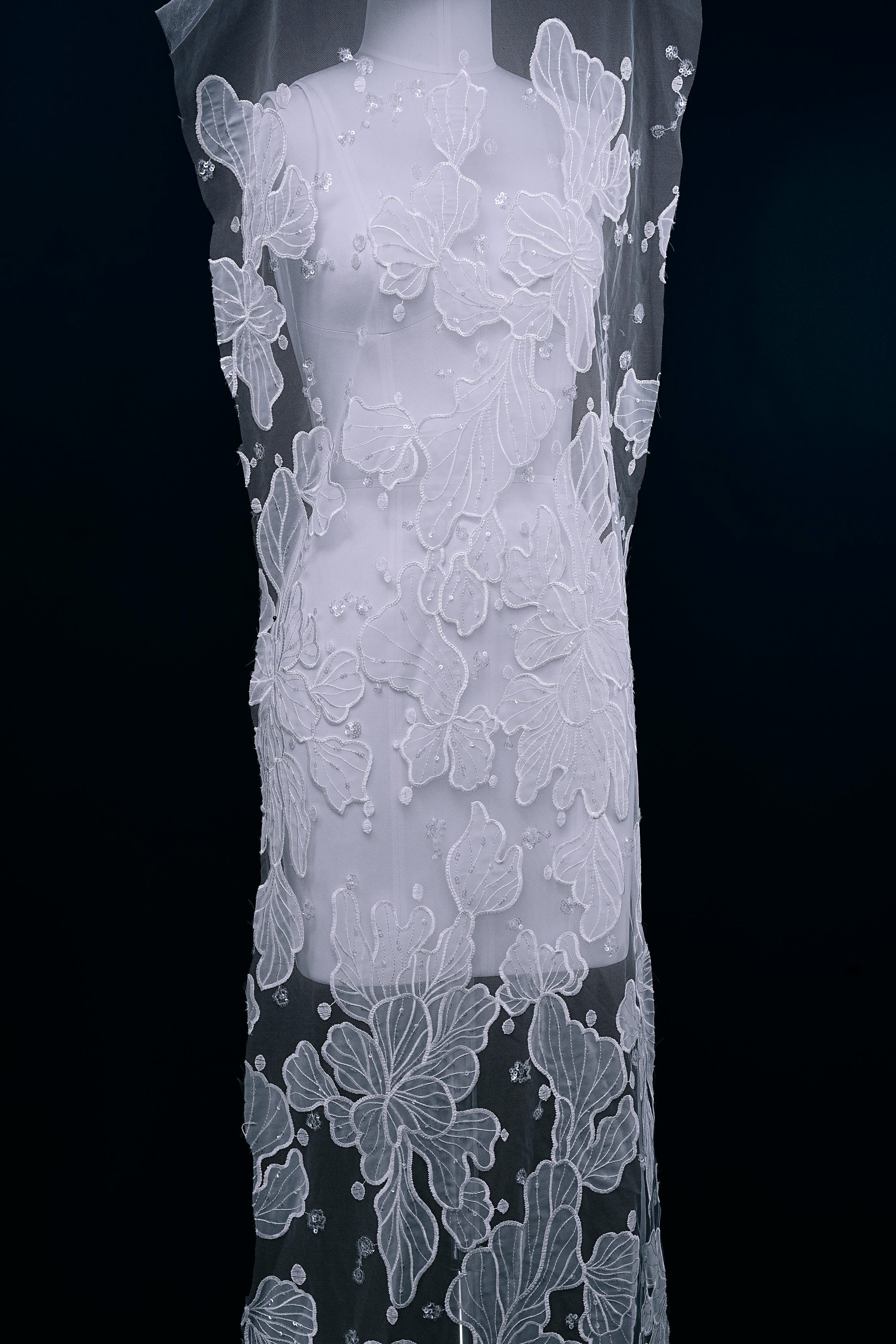 Sequined Embroidery Floral Lace Fabric Sequined Tulle Fabric Exquisite Floral Pattern Bridal Dress