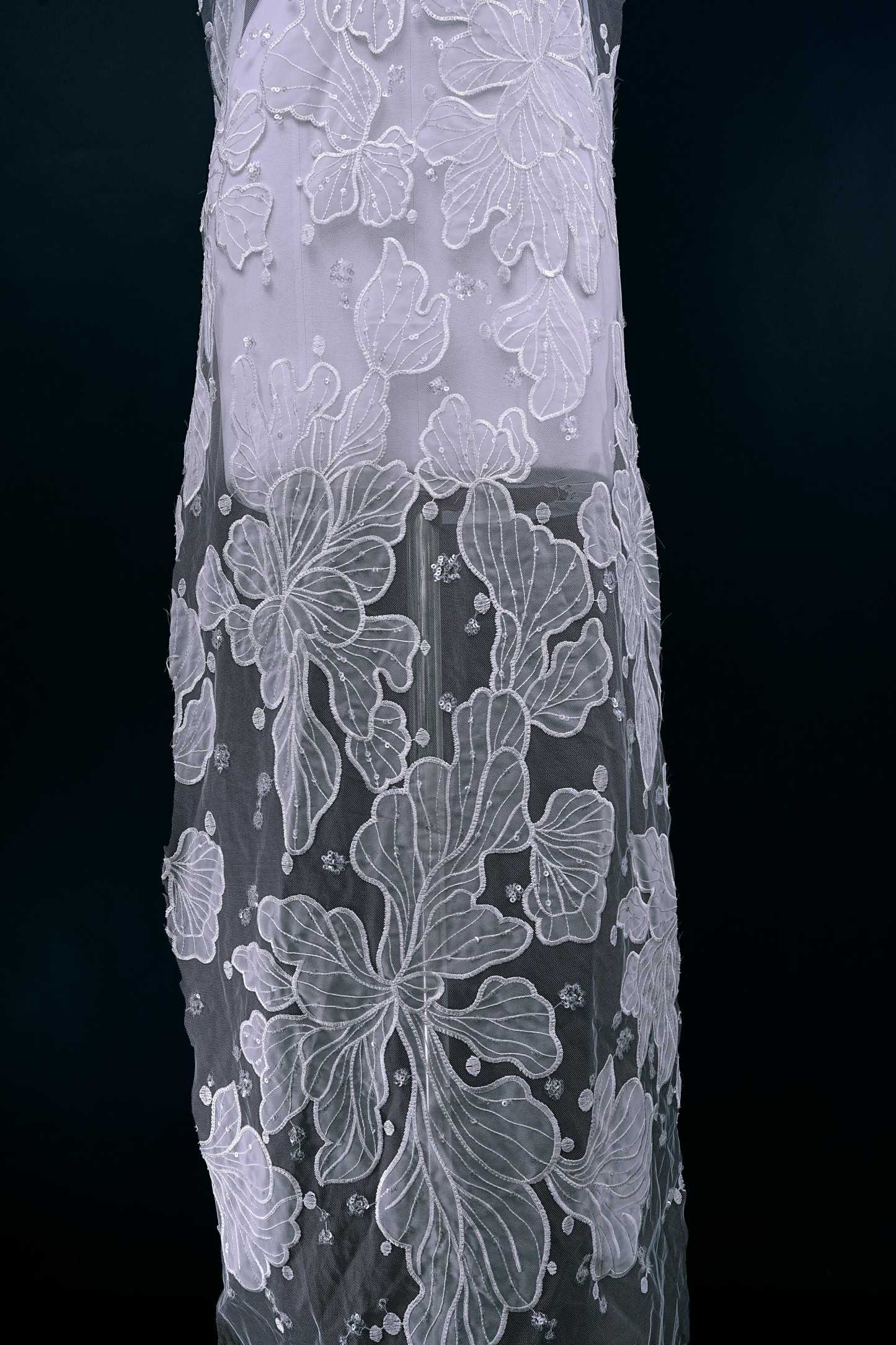 Sequined Embroidery Floral Lace Fabric Sequined Tulle Fabric Exquisite Floral Pattern Bridal Dress