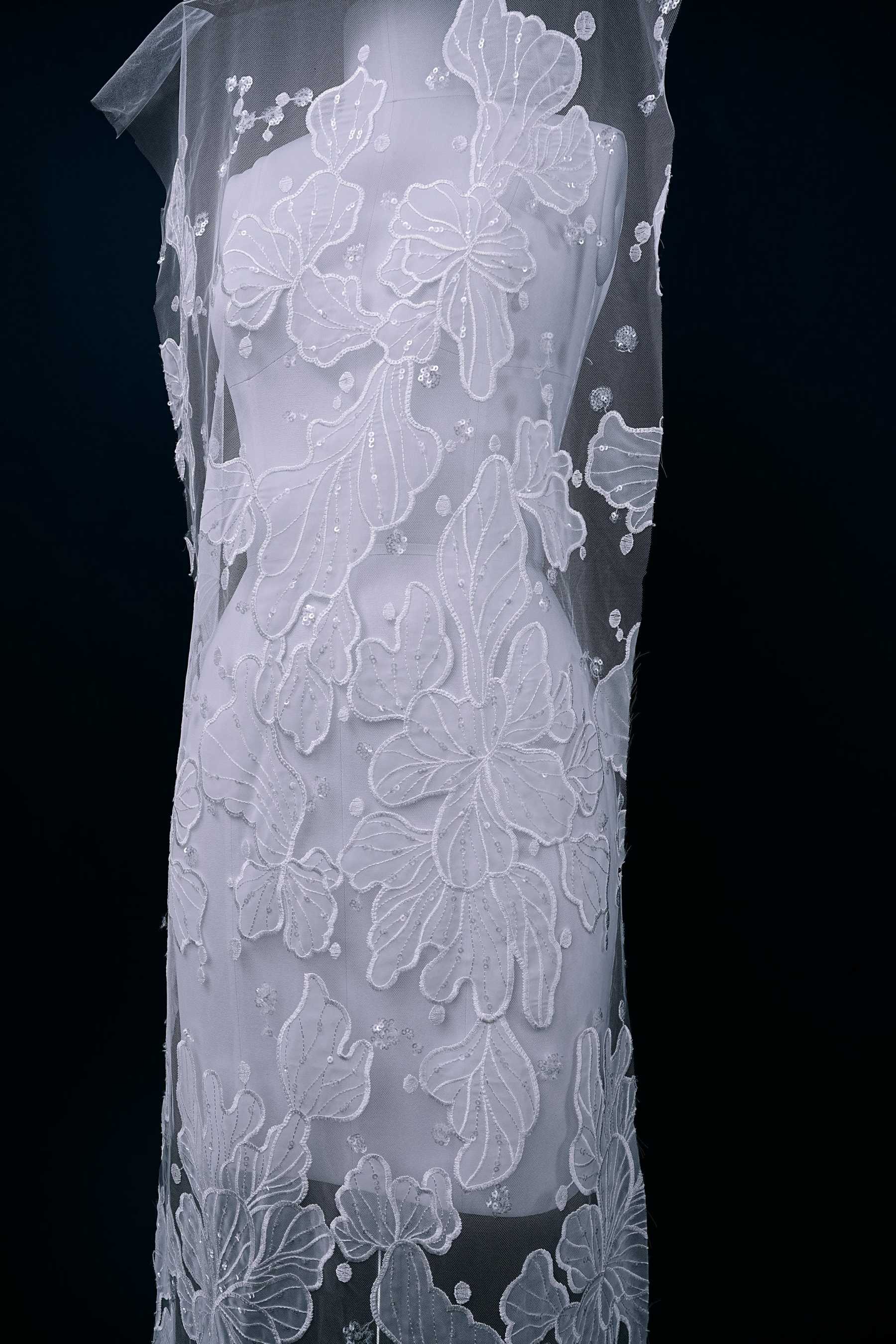 Sequined Embroidery Floral Lace Fabric Sequined Tulle Fabric Exquisite Floral Pattern Bridal Dress