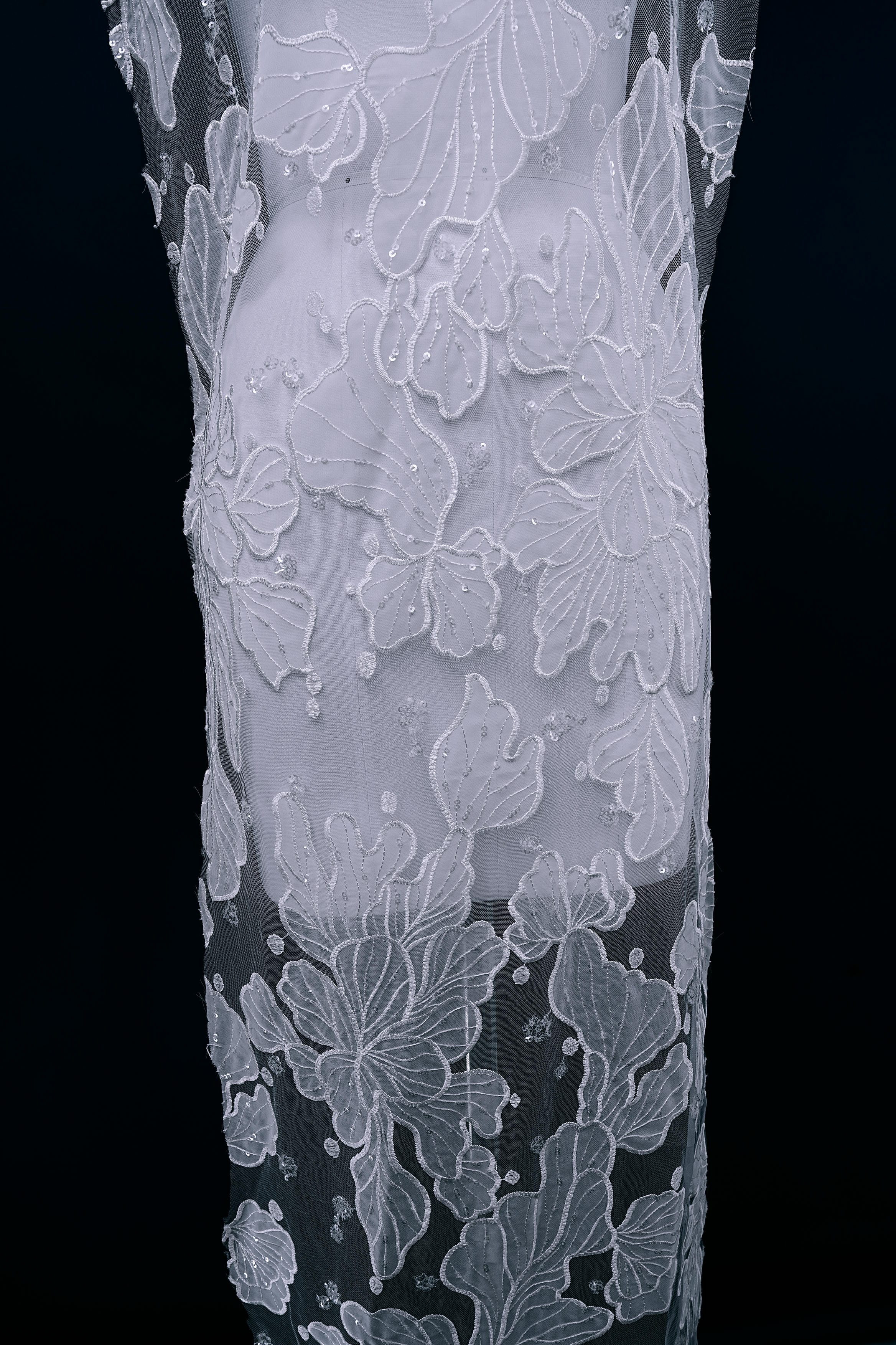 Sequined Embroidery Floral Lace Fabric Sequined Tulle Fabric Exquisite Floral Pattern Bridal Dress