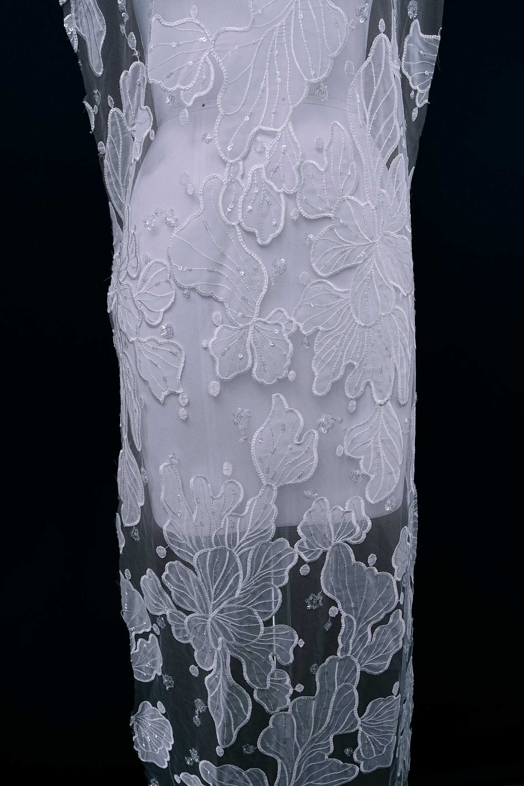 Sequined Embroidery Floral Lace Fabric Sequined Tulle Fabric Exquisite Floral Pattern Bridal Dress