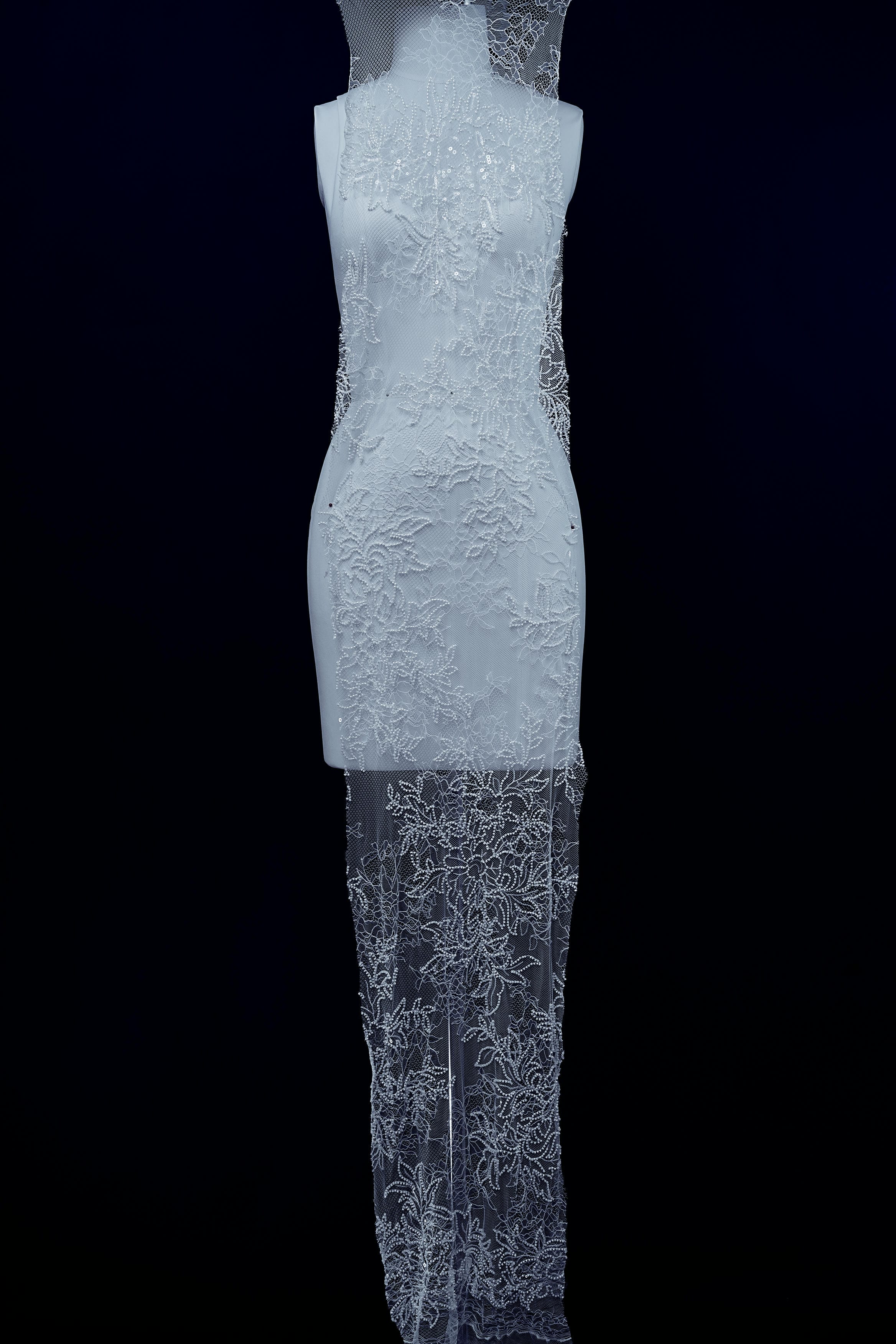 Beaded Floral Lace Fabric White Pearls Sequins Tulle Mesh Fabric Exquisite Embroidery Floral Pattern Wedding Dress