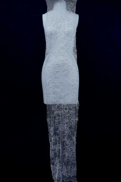 Beaded Floral Lace Fabric White Pearls Sequins Tulle Mesh Fabric Exquisite Embroidery Floral Pattern Wedding Dress