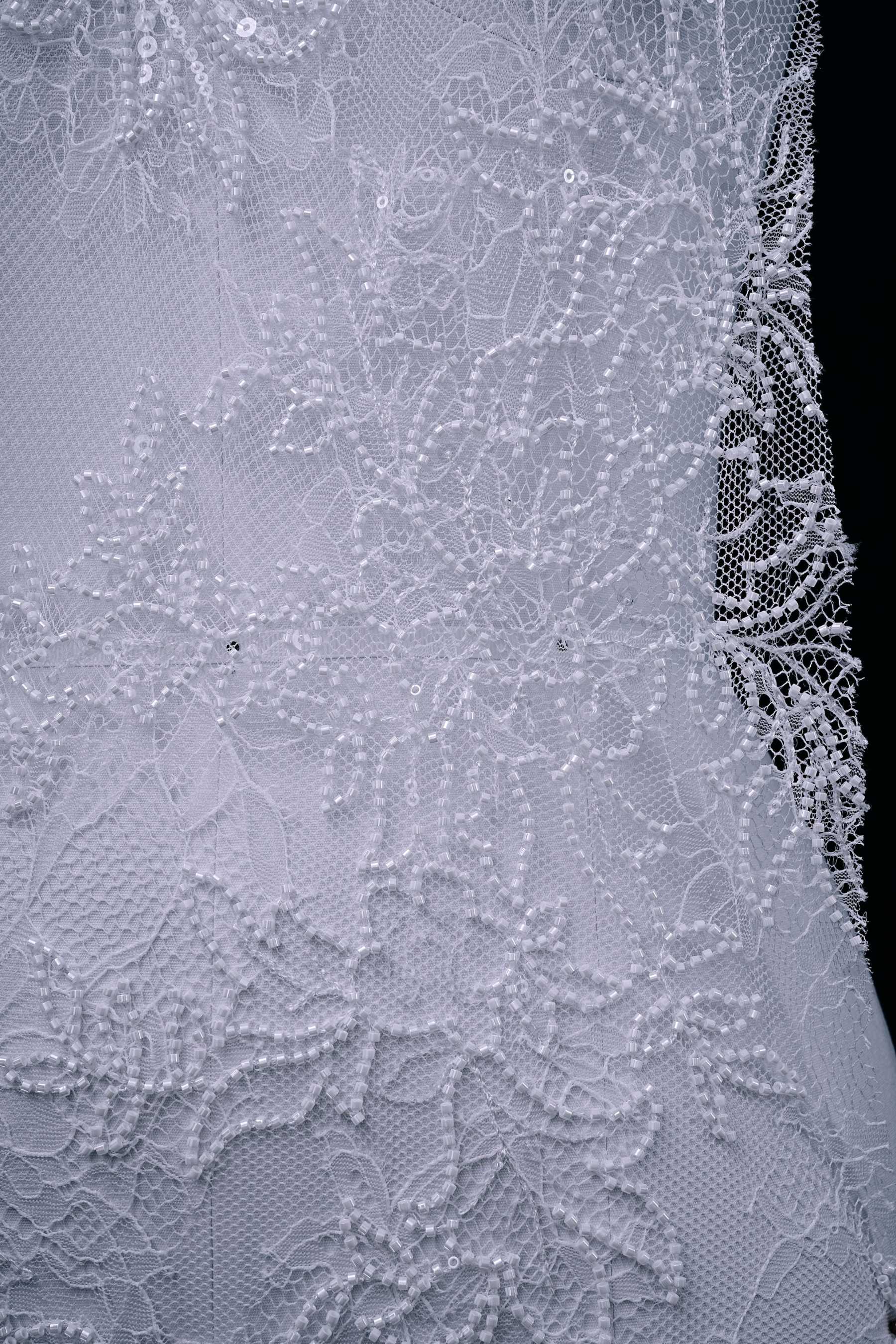 Beaded Floral Lace Fabric White Pearls Sequins Tulle Mesh Fabric Exquisite Embroidery Floral Pattern Wedding Dress