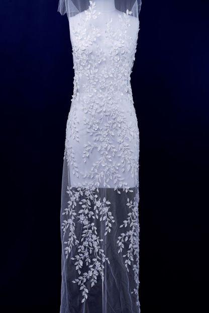 Luxury Embroidered 3D Floral Tulle Fabric Stunning 3D Petal Fabric With Crystal Pearl Sparkling Sequin Wedding Dress