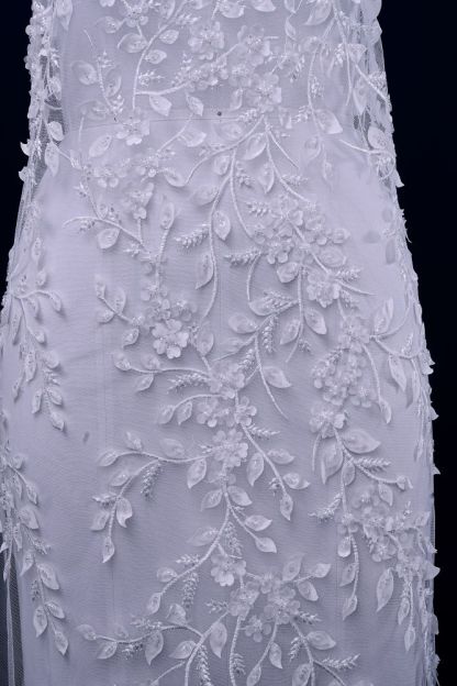 Luxury Embroidered 3D Floral Tulle Fabric Stunning 3D Petal Fabric With Crystal Pearl Sparkling Sequin Wedding Dress