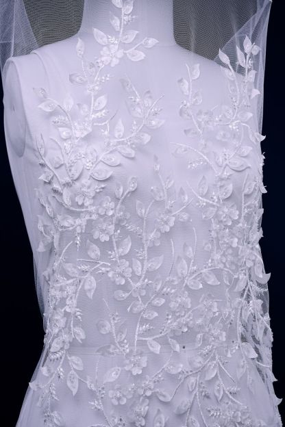 Luxury Embroidered 3D Floral Tulle Fabric Stunning 3D Petal Fabric With Crystal Pearl Sparkling Sequin Wedding Dress