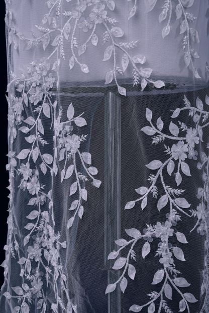 Luxury Embroidered 3D Floral Tulle Fabric Stunning 3D Petal Fabric With Crystal Pearl Sparkling Sequin Wedding Dress