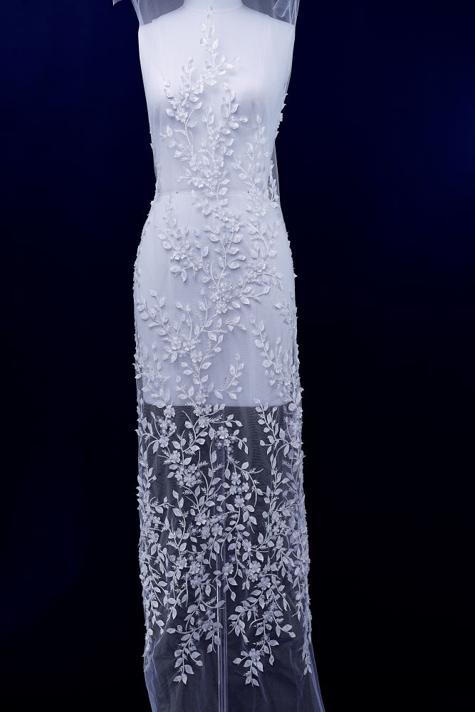 Luxury Embroidered 3D Leaves Tulle Fabric With Elegant Leaf Pattern Sparklig Sequins Mesh Fabric Crystal Pearls Embroidered Wedding Dress Bridal Gown Party Gown