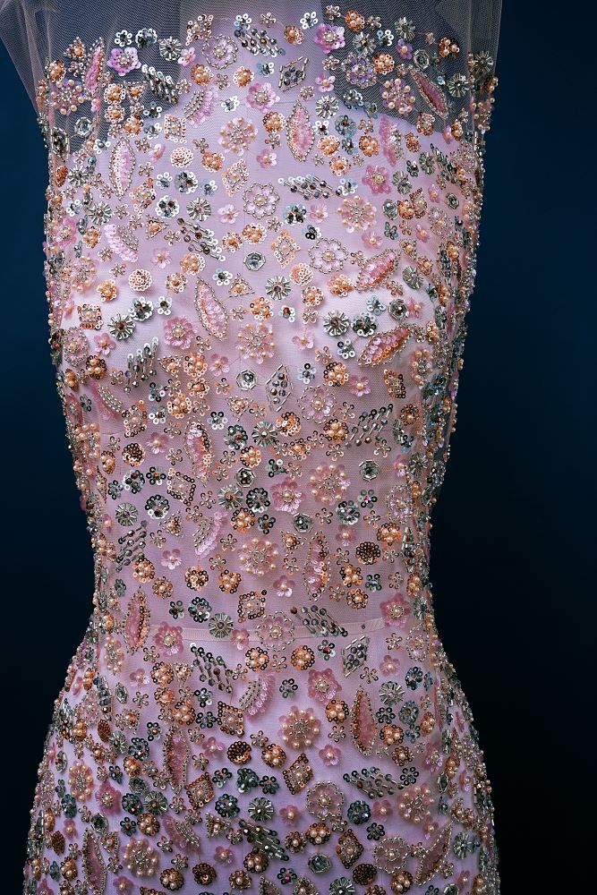 Very Beautiful Luxury Embroidered 3-D Floral Tulle Fabric Dazzling 3-D Petal Fabric Inlaid With Crystals, Pearls and Glittering Sequins Wedding Dresses