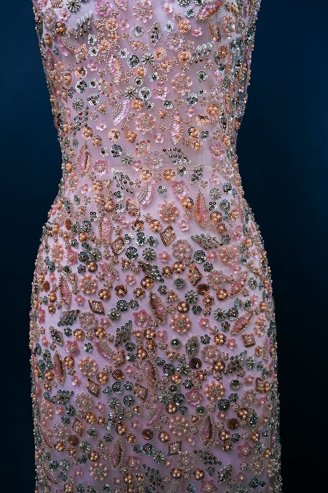 Very Beautiful Luxury Embroidered 3-D Floral Tulle Fabric Dazzling 3-D Petal Fabric Inlaid With Crystals, Pearls and Glittering Sequins Wedding Dresses