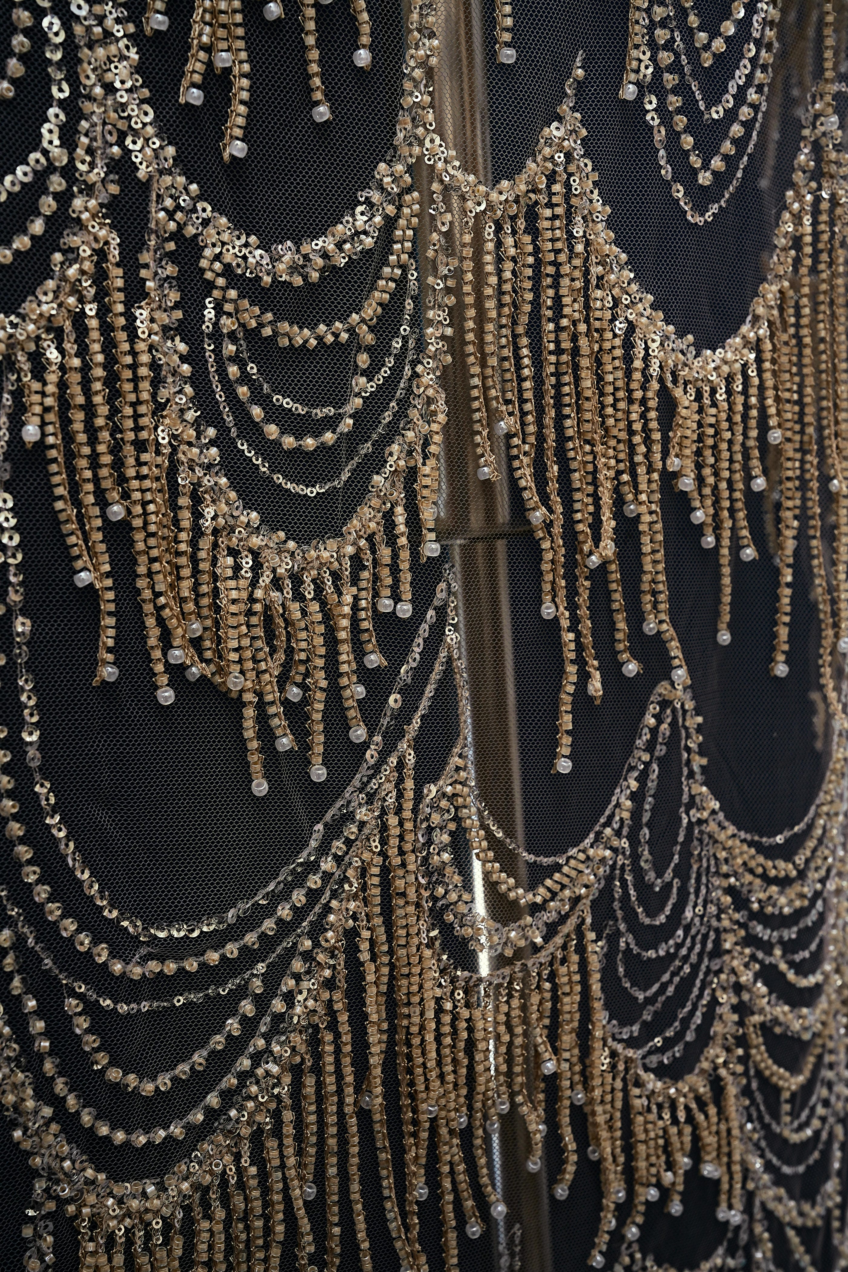 Perfect Heavily Beaded Tulle Fabric With Sparkling Beads and Sequins Crystal Beads Sequins Necklace for Wedding Gown Bridal Dress