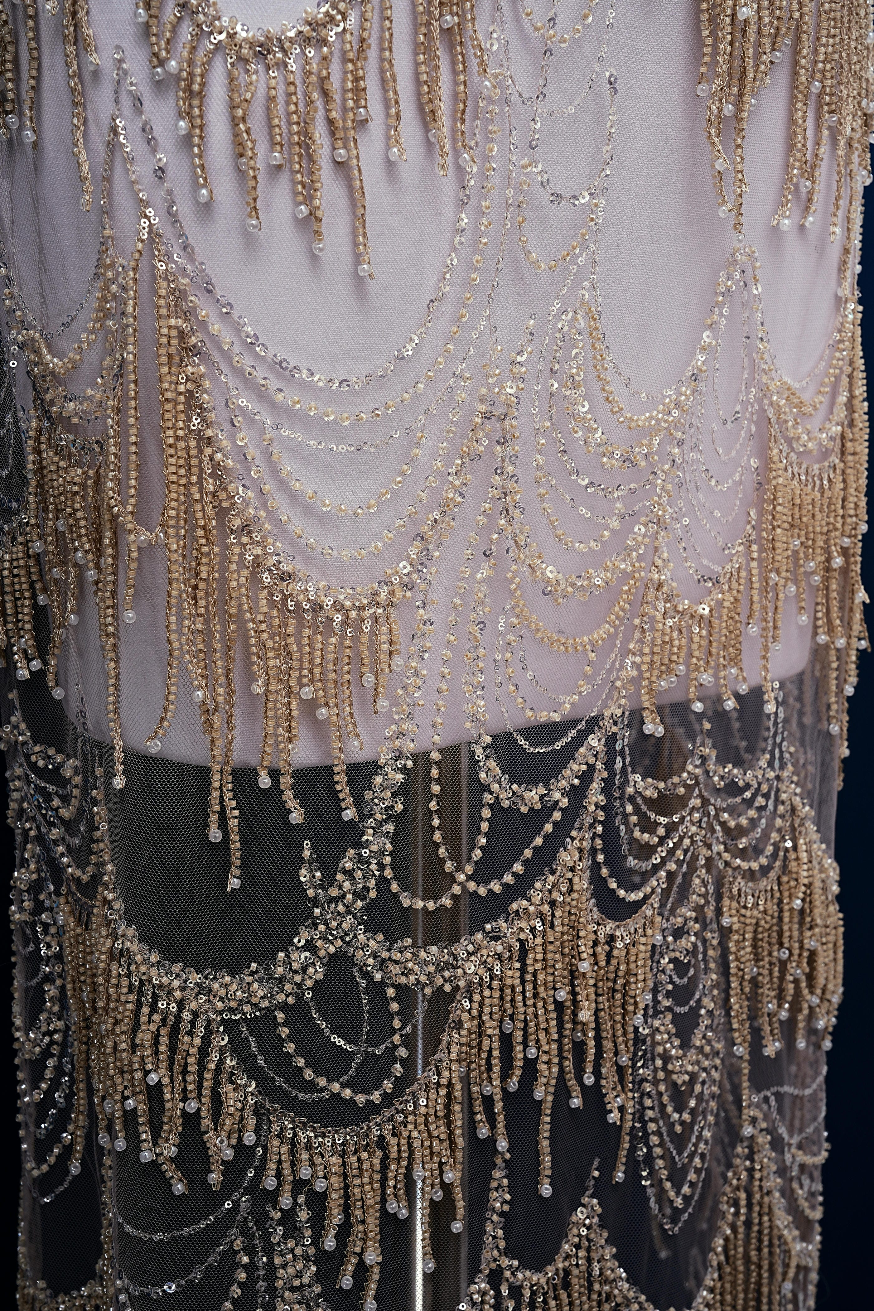 Perfect Heavily Beaded Tulle Fabric With Sparkling Beads and Sequins Crystal Beads Sequins Necklace for Wedding Gown Bridal Dress