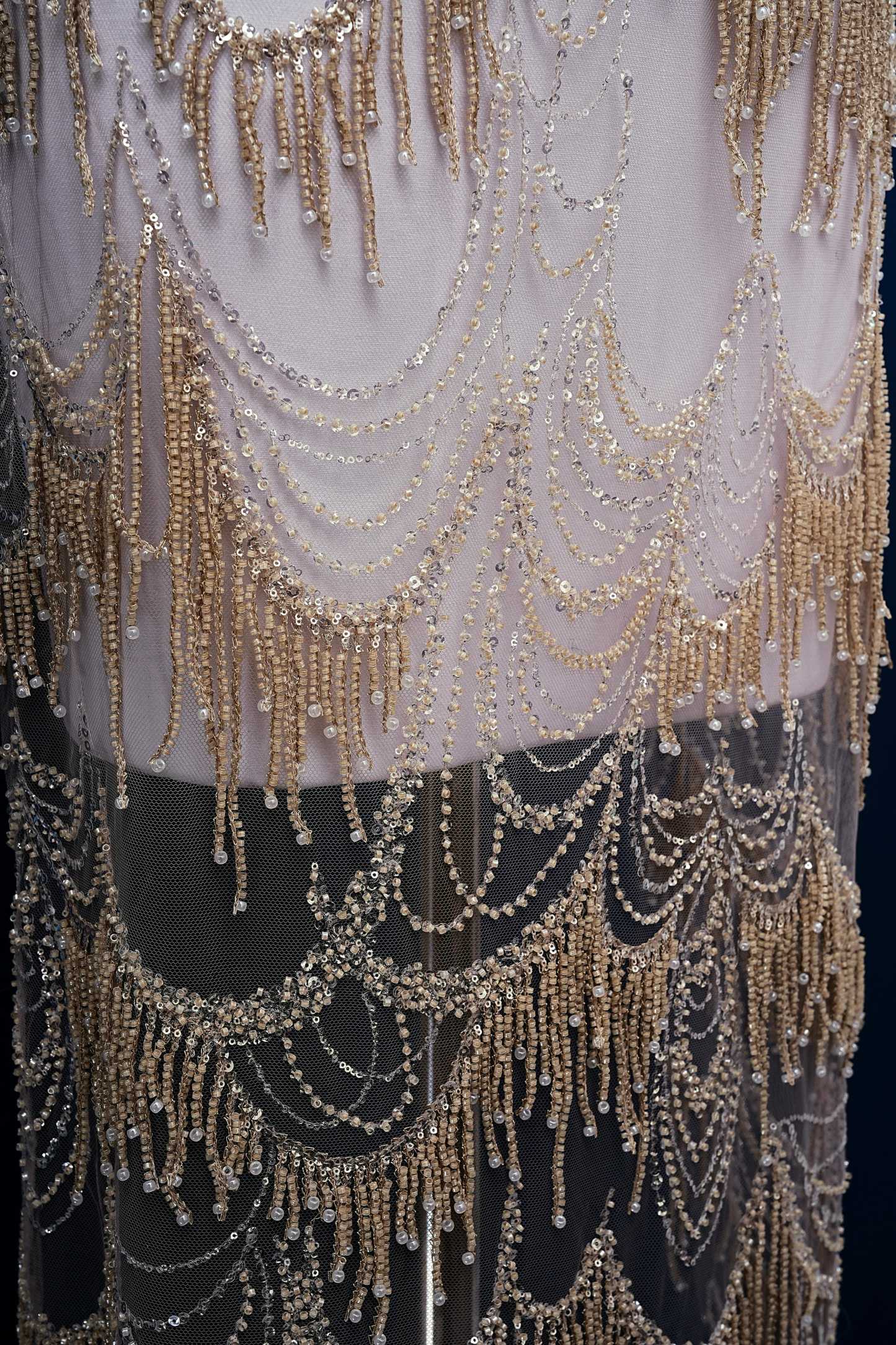 Perfect Heavily Beaded Tulle Fabric With Sparkling Beads and Sequins Crystal Beads Sequins Necklace for Wedding Gown Bridal Dress