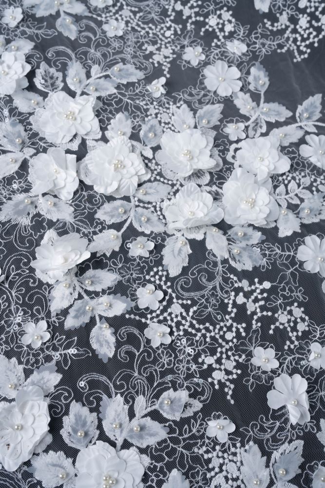 Luxury Embroidery 3D Flower Tulle Fabric Dazzling 3D Flower Petal Fabric Inlaid Crystal Pearls Sparkling Sequins Wedding Dresses