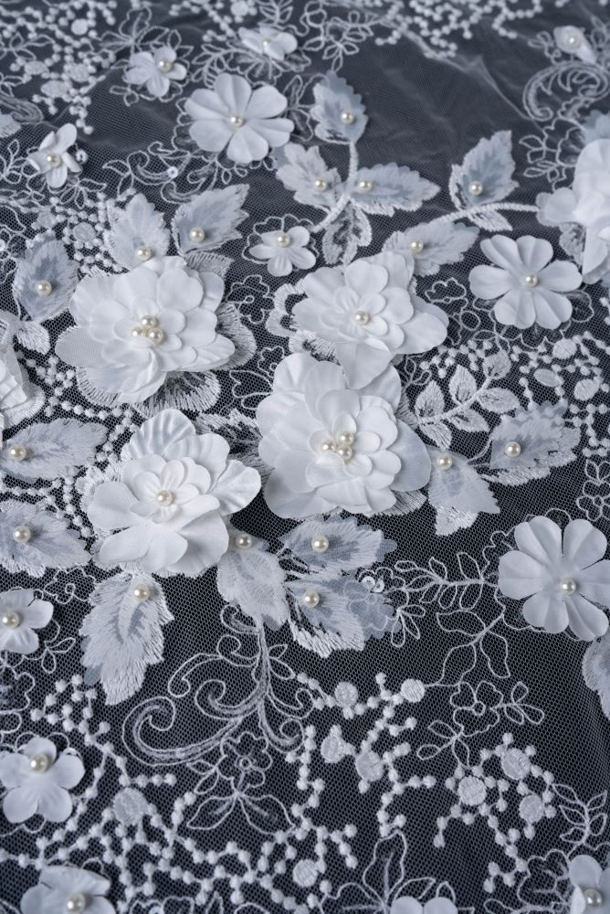 Luxury Embroidery 3D Flower Tulle Fabric Dazzling 3D Flower Petal Fabric Inlaid Crystal Pearls Sparkling Sequins Wedding Dresses