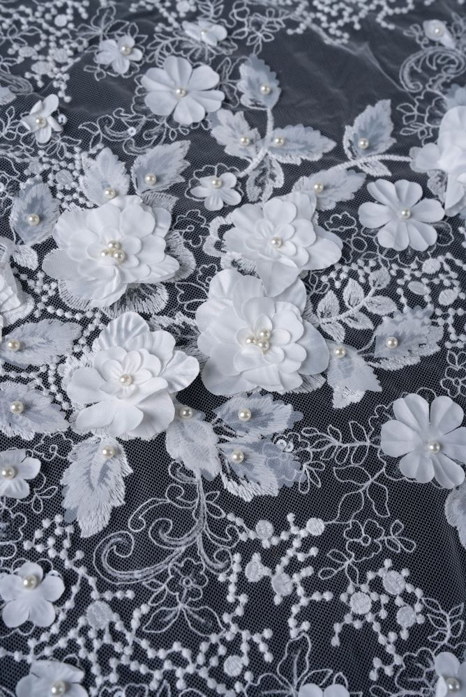 Luxury Embroidery 3D Flower Tulle Fabric Dazzling 3D Flower Petal Fabric Inlaid Crystal Pearls Sparkling Sequins Wedding Dresses