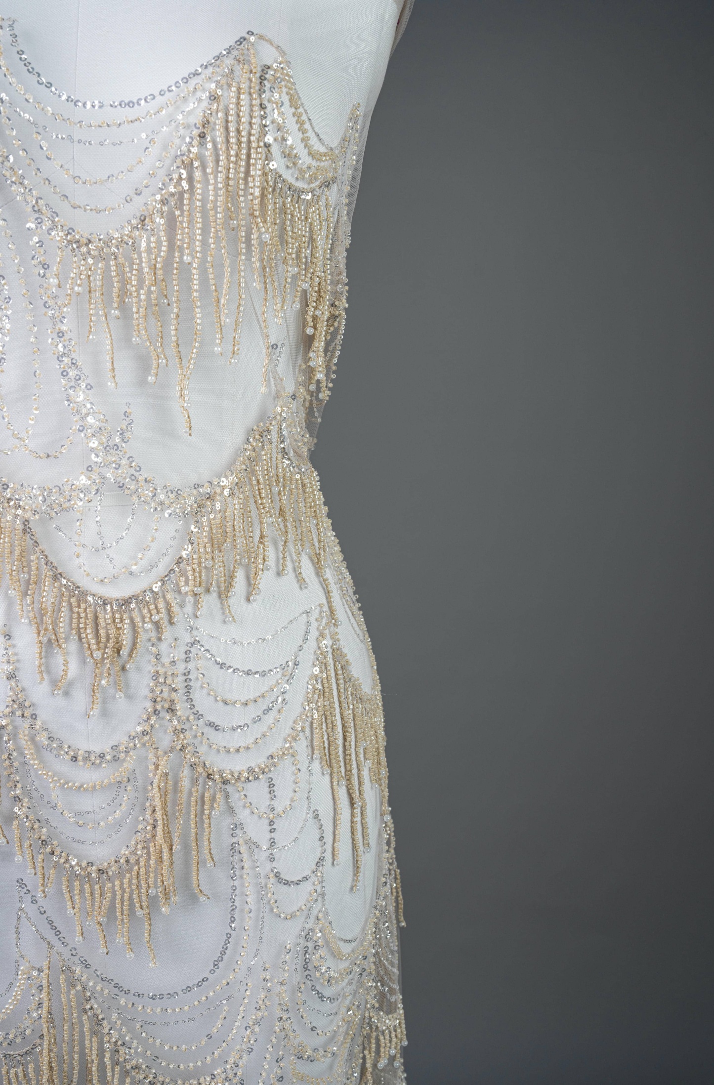 Sita Lace, sitalace, Lace Fabric, Feature Fabric, Tulle Fabric, Beaded Fabric, Sequined Fabric, Embroidery Fabric, Wedding Dress, Bridal Gown, Bridal Veil, Beads, Sequins, Feather Fabrics, Feather, 3D Flowers, Floral, Blossom Flowers, Flower Petal,