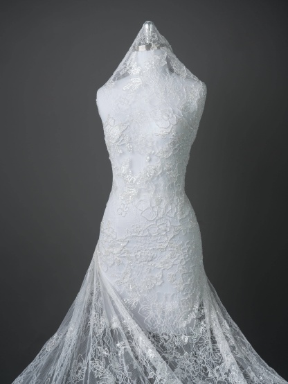 Sita Lace, sitalace, Lace Fabric, Feature Fabric, Tulle Fabric, Beaded Fabric, Sequined Fabric, Embroidery Fabric, Wedding Dress, Bridal Gown, Bridal Veil, Beads, Sequins, Feather Fabrics, Feather, 3D Flowers, Floral, Blossom Flowers, Flower Petal,