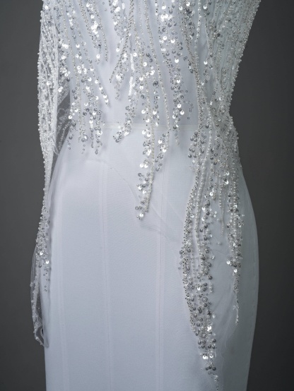 Sita Lace, sitalace, Lace Fabric, Feature Fabric, Tulle Fabric, Beaded Fabric, Sequined Fabric, Embroidery Fabric, Wedding Dress, Bridal Gown, Bridal Veil, Beads, Sequins, Feather Fabrics, Feather, 3D Flowers, Floral, Blossom Flowers, Flower Petal,