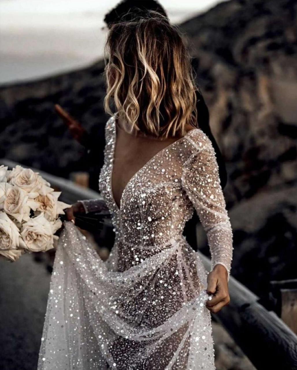 {"default":"Sita Lace, Lace Fabric, Feature Fabric, Tulle Fabric, Bead Fabric, Sequin Fabric, Embroidery Fabric, Wedding Dress, Bridal Gown, Bridal Veil"}