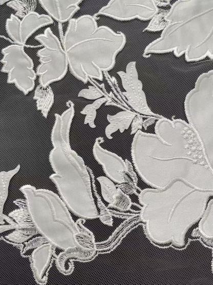 White Embroidery floral Lace Fabric, Lace material for Bridal Wedding Dress Veil, Soft Venice flower lace by the yards