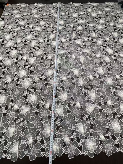Off White Guipure Lace Fabric 3D Flower Embroidery Organza Trimmings Materials DIY Costume Bridal Wedding Evening Dress Craft