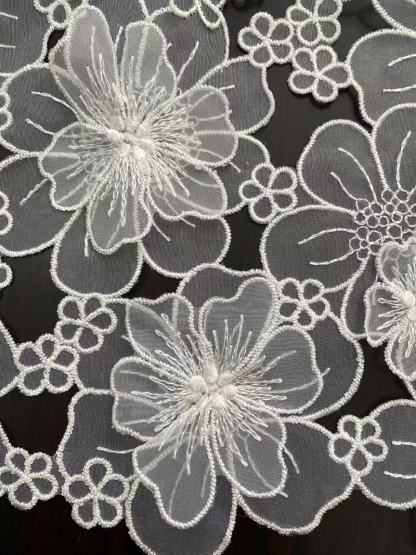 Off White Guipure Lace Fabric 3D Flower Embroidery Organza Trimmings Materials DIY Costume Bridal Wedding Evening Dress Craft