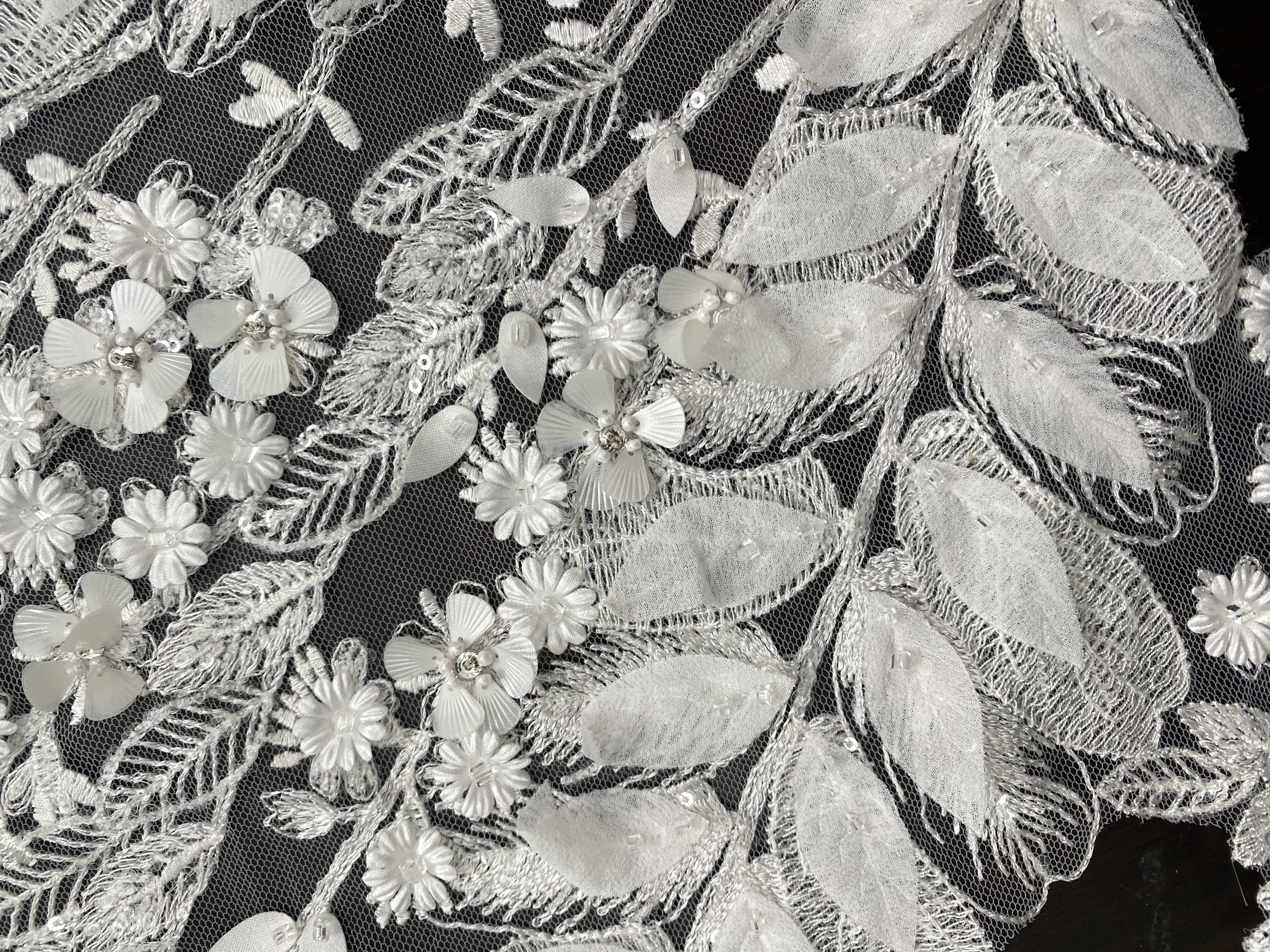 [Copy]Beaded Lace Trim with Sequins, White Sequined Petal 3D Lace Applique Pair with Handmade Beads for Costume, Bridal Gown, Prom Dress