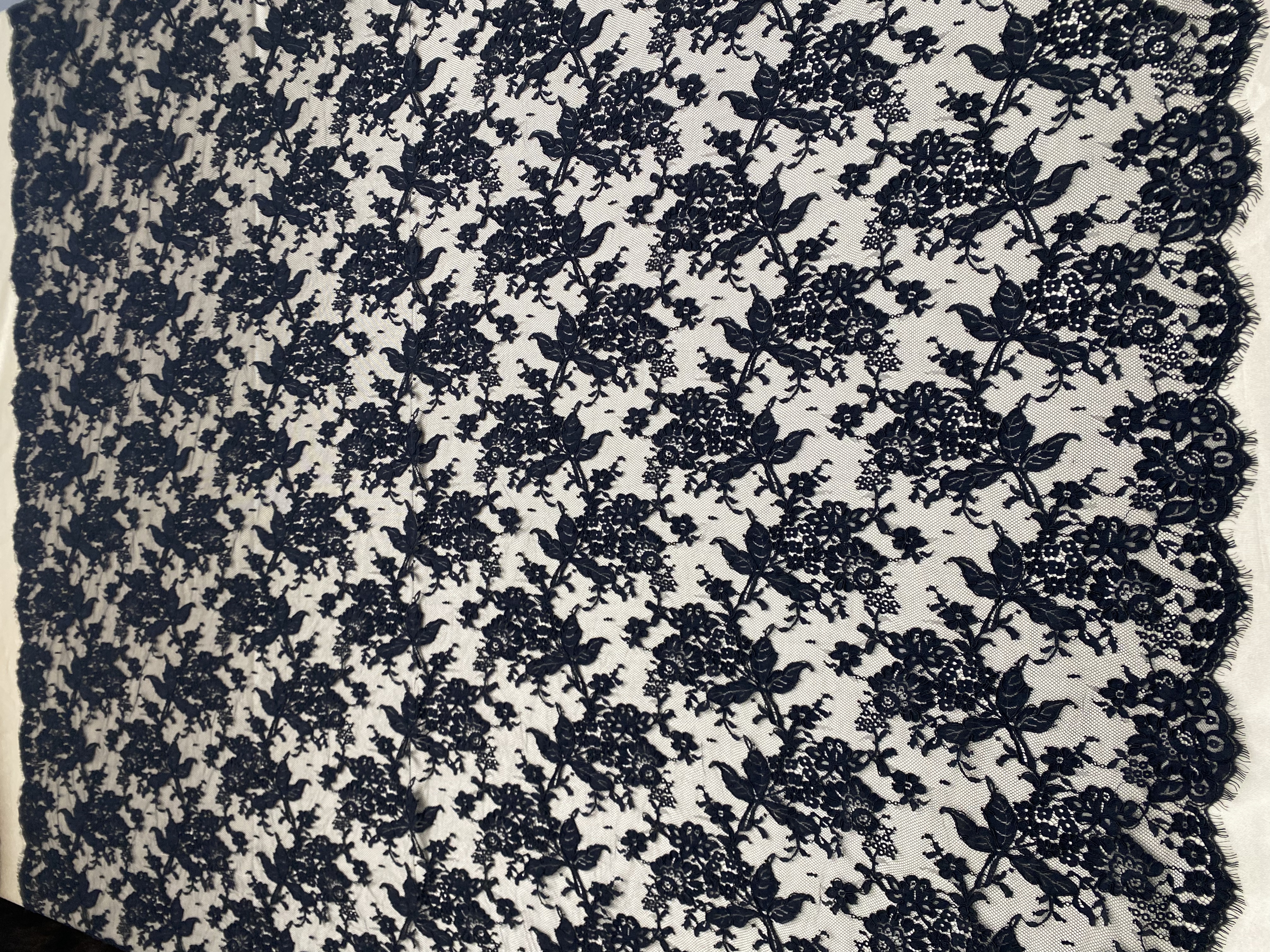 Corded Alencon Flower Lace Fabric, 3 Meters French Chantilly lace fabric trim for wedding shrugs,bridal gown,Classic lace top overlay, sold by 3 maters