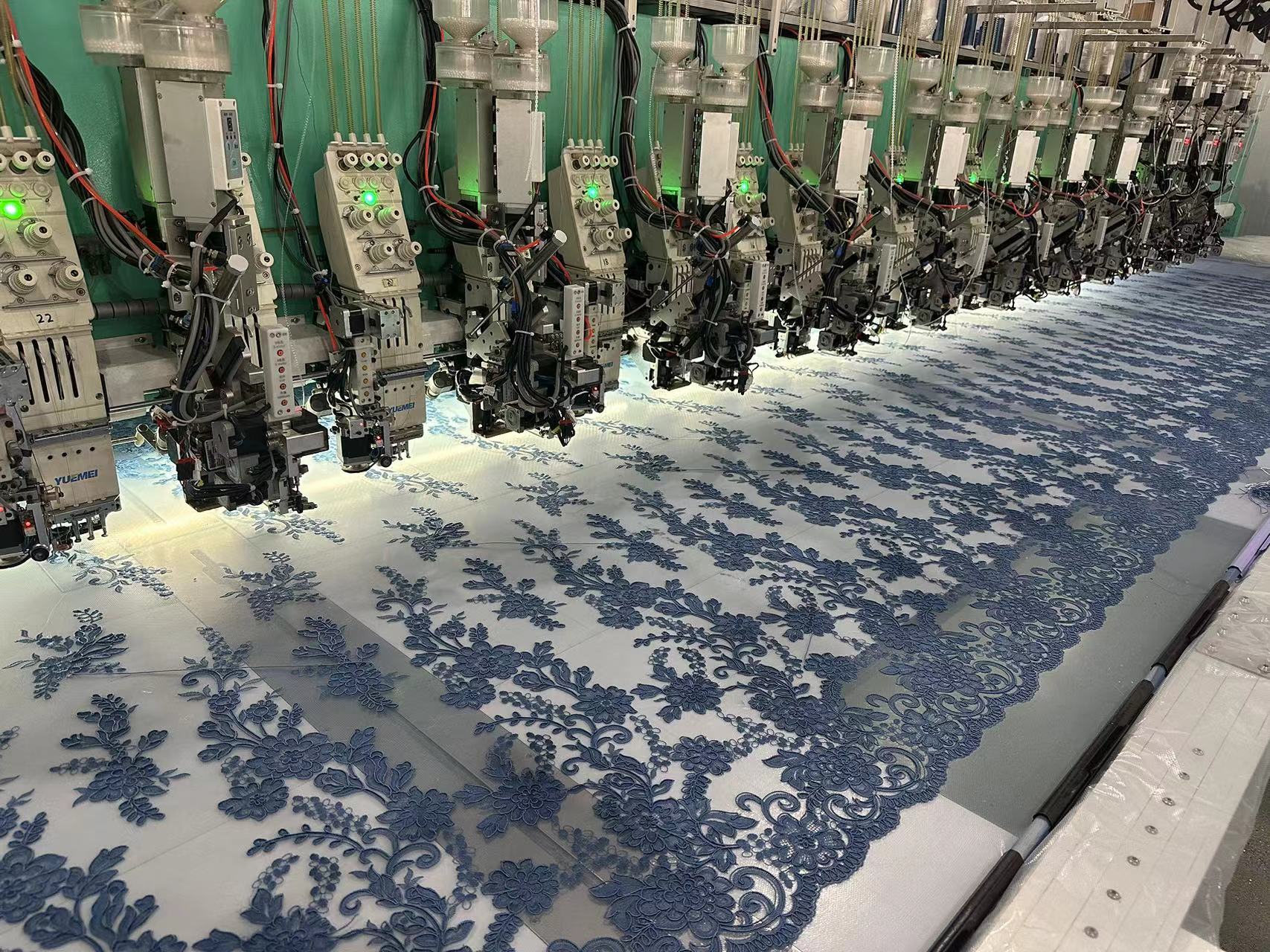 {"default":"Sita Lace, Lace Fabric, Feature Fabric, Tulle Fabric, Beaded Fabric, Sequined Fabric, Embroidery Fabric, Wedding Dress, Bridal Gown, Bridal Veil, Beads, Sequins,\n"}