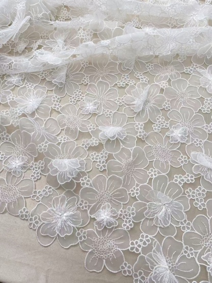 Off White Guipure Lace Fabric 3D Flower Embroidery Organza Trimmings Materials DIY Costume Bridal Wedding Evening Dress Craft