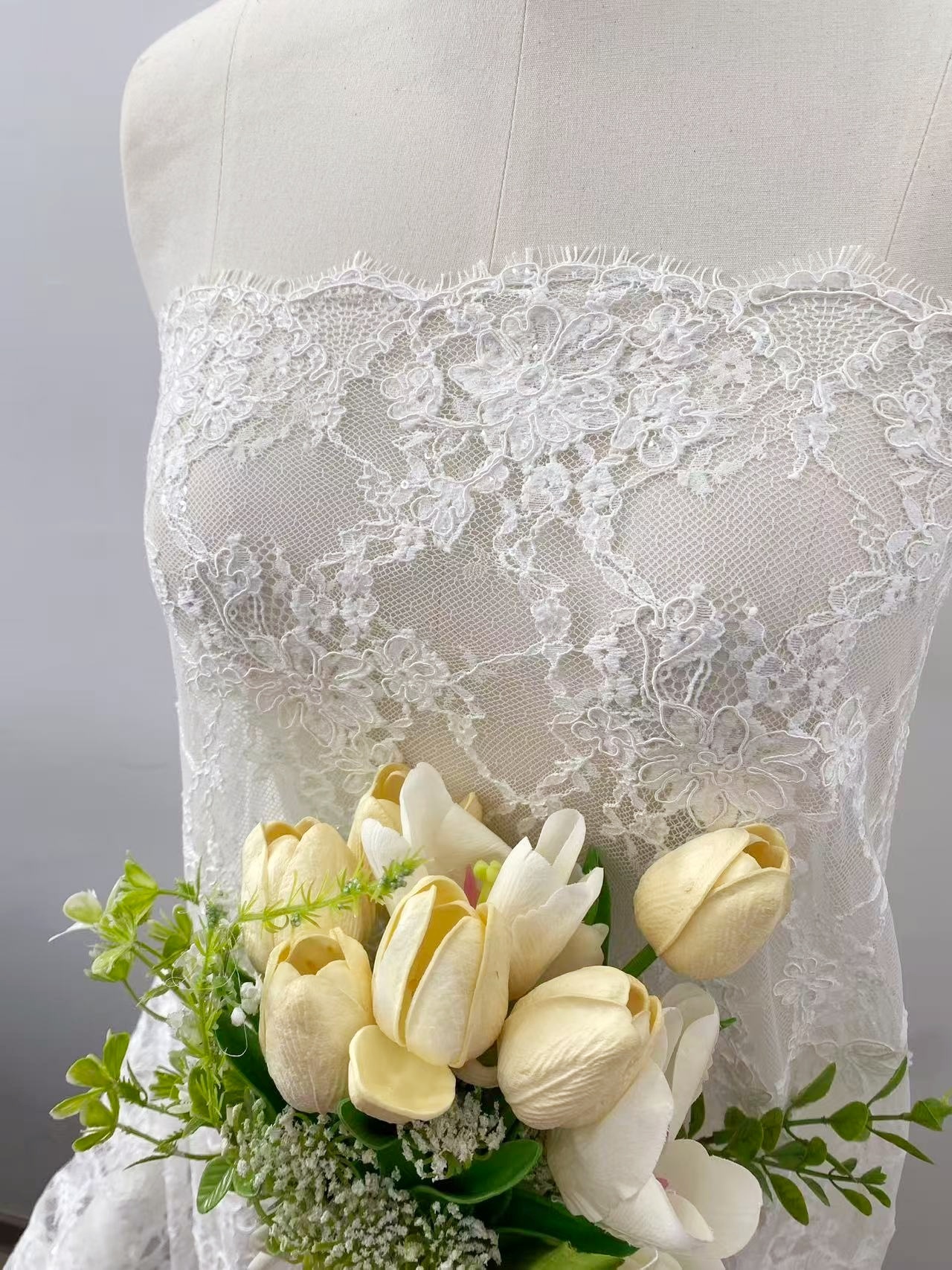 Ivory Corded Chantilly Flower Lace Fabric, French Eyelash Lace with Sequin for Wedding Dress, Bridal Gown, Sold as 3-meter piece