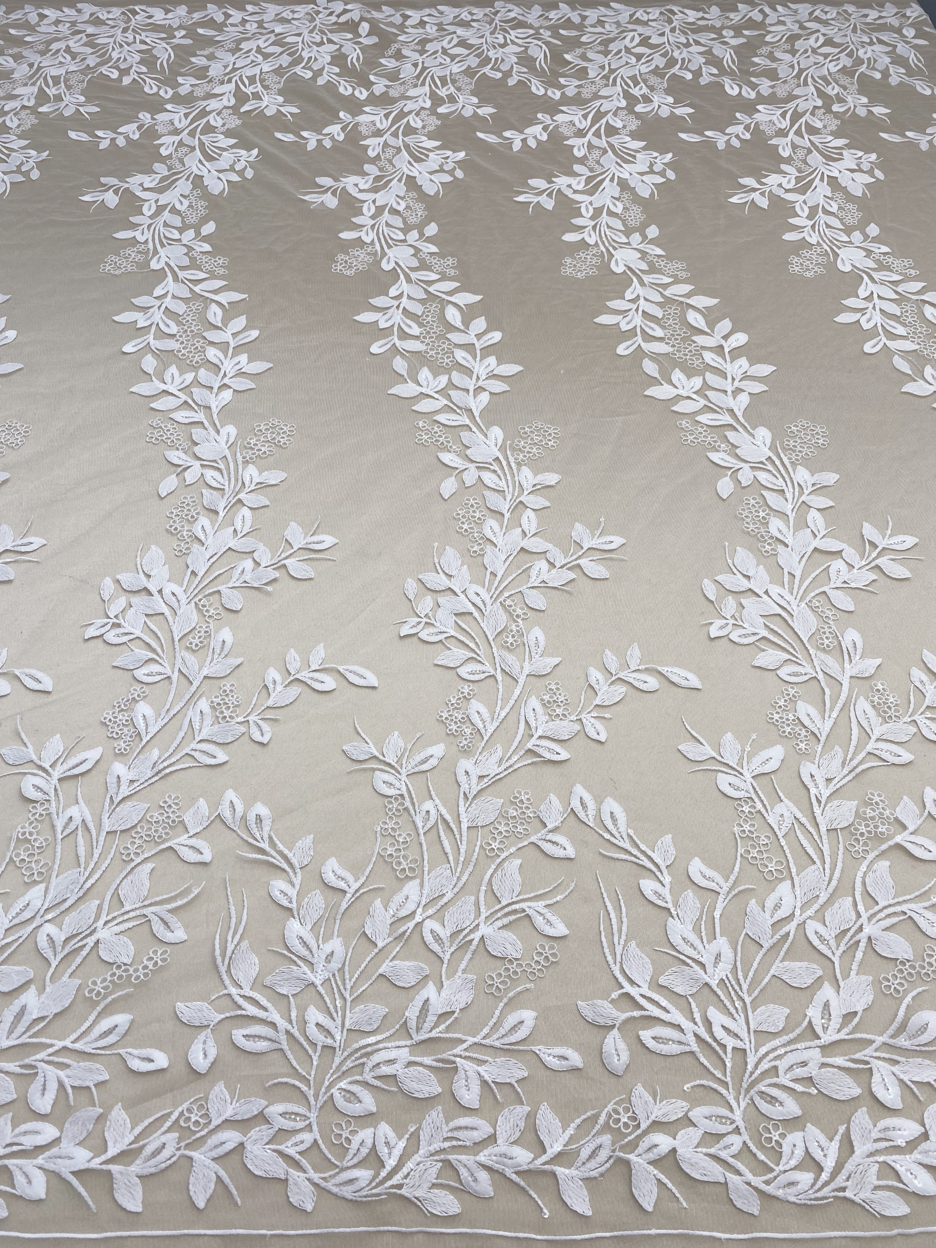 High Quality Wedding Dress Lace in White, Lace Fabric with Leaf Design, Embroidery Leaf Bridal Lace fabric, Soft Tulle Lace Fabric