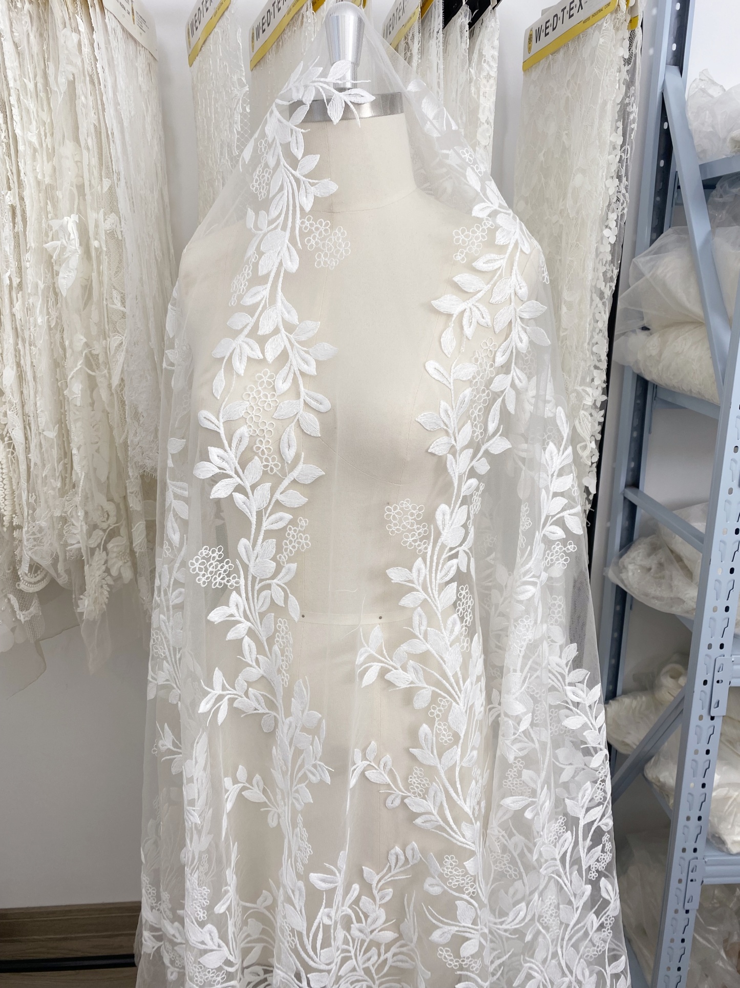 High Quality Wedding Dress Lace in White, Lace Fabric with Leaf Design, Embroidery Leaf Bridal Lace fabric, Soft Tulle Lace Fabric