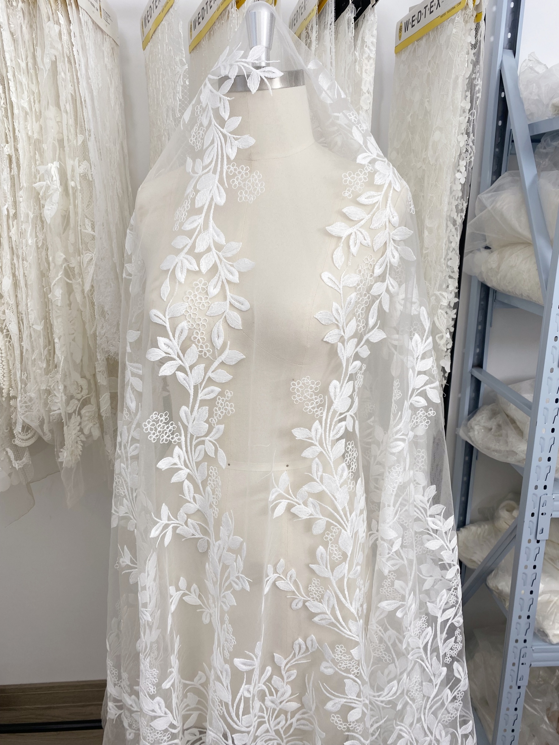 High Quality Wedding Dress Lace in White, Lace Fabric with Leaf Design, Embroidery Leaf Bridal Lace fabric, Soft Tulle Lace Fabric