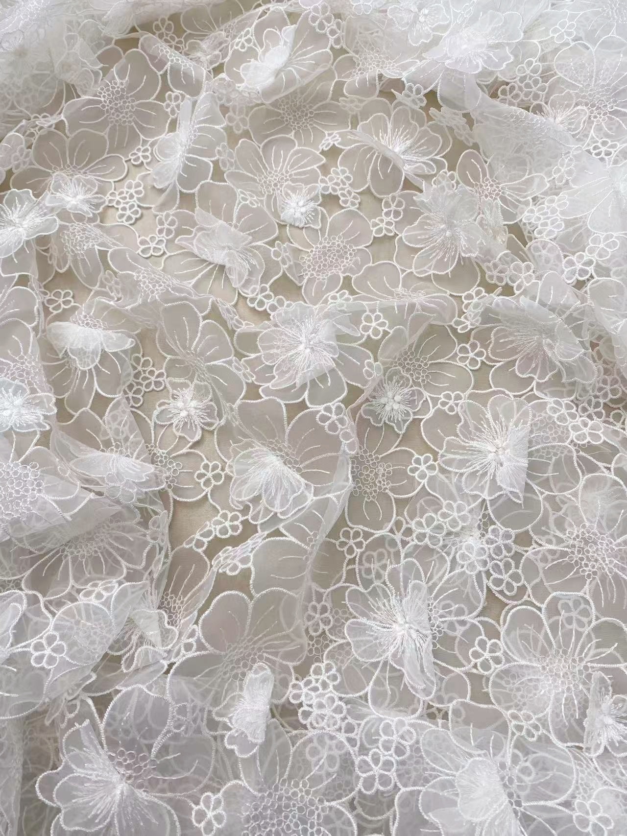 Off White Guipure Lace Fabric 3D Flower Embroidery Organza Trimmings Materials DIY Costume Bridal Wedding Evening Dress Craft