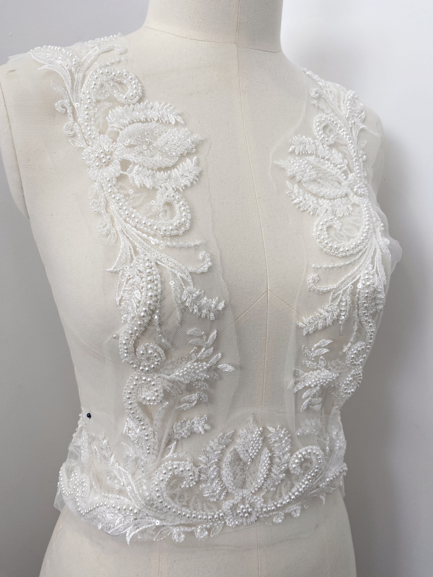 3D Petals Beaded Trim Tassel Crystal Fringe Lace Trim for Bridal Dress,Belt,Necklace, Fringe Wedding Lace Ribbon for 1 Yard