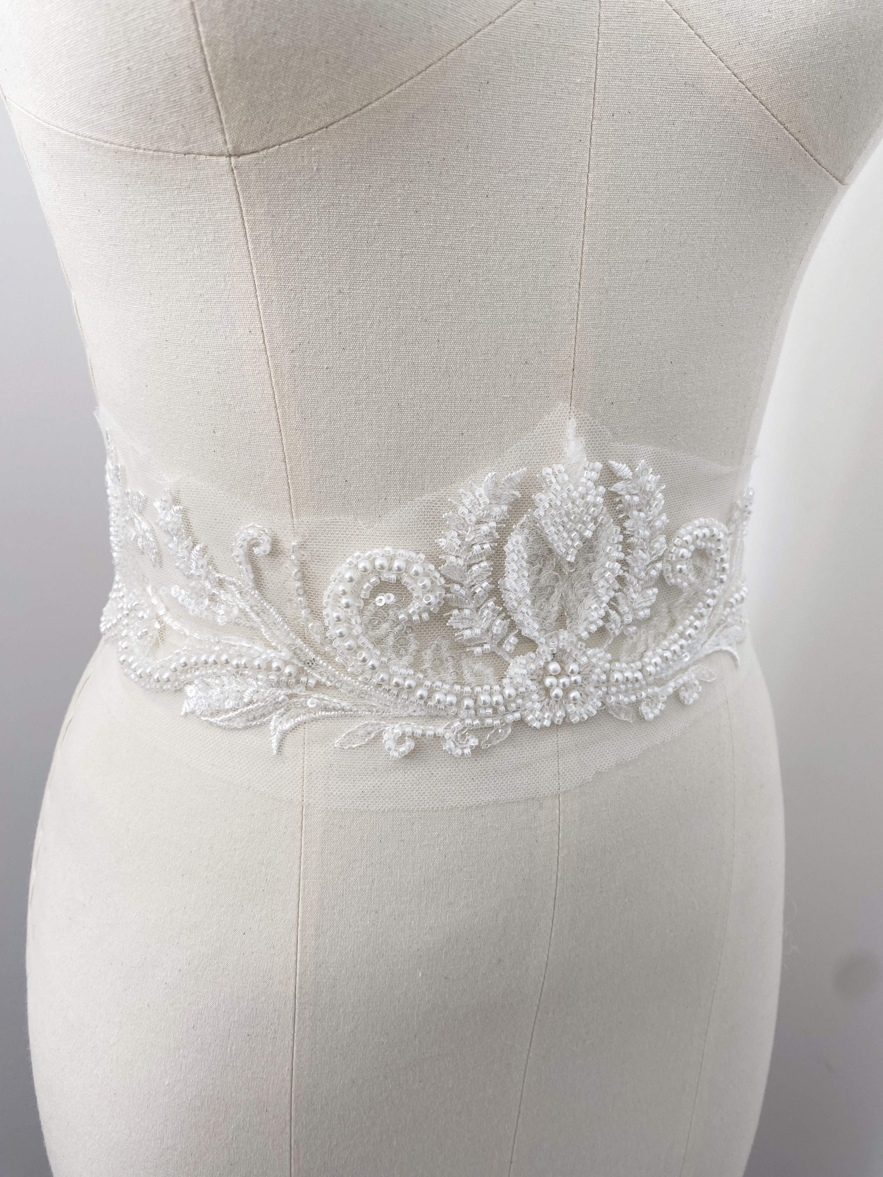 3D Petals Beaded Trim Tassel Crystal Fringe Lace Trim for Bridal Dress,Belt,Necklace, Fringe Wedding Lace Ribbon for 1 Yard