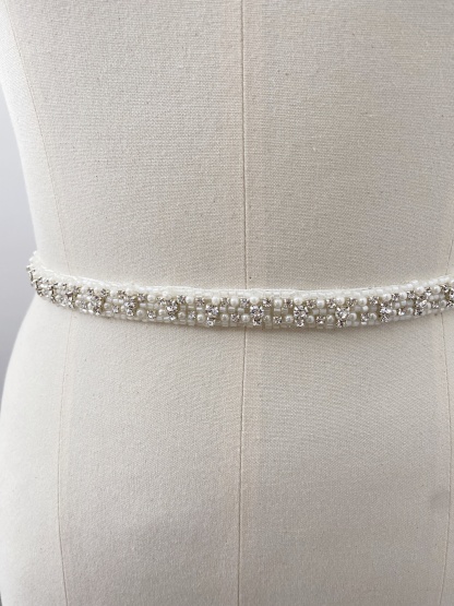 Ivory Wedding Belt with Beads & Crystal Rhinestones, Satin Ribbon Sash Belt for Bridal, Wedding Clasp Belt, Bridesmaid Accessory