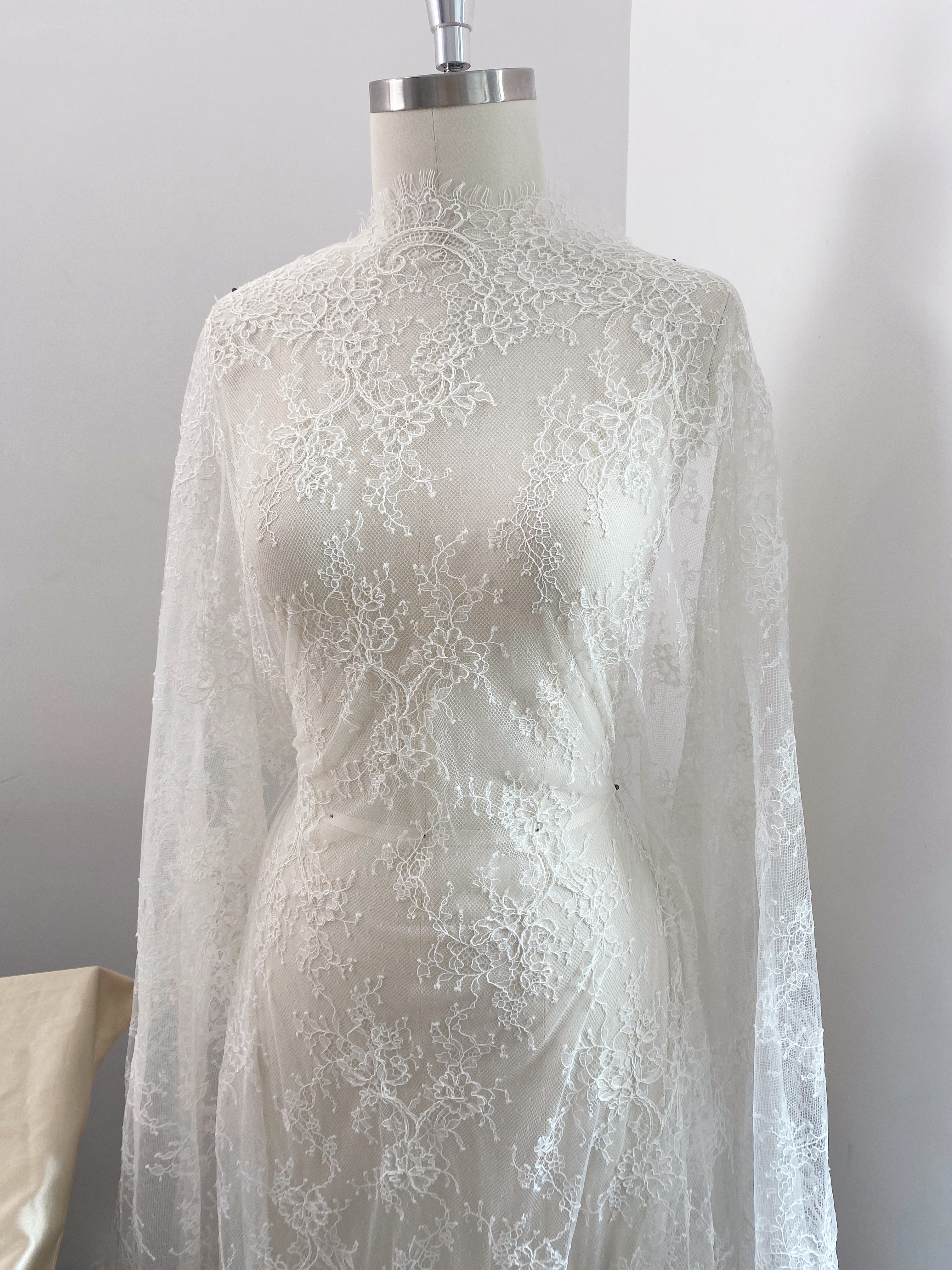 Corded Alencon Flower Lace Fabric, 3 Meters French Eyelash lace fabric trim for wedding shrugs,bridal gown,Classic lace top overlay