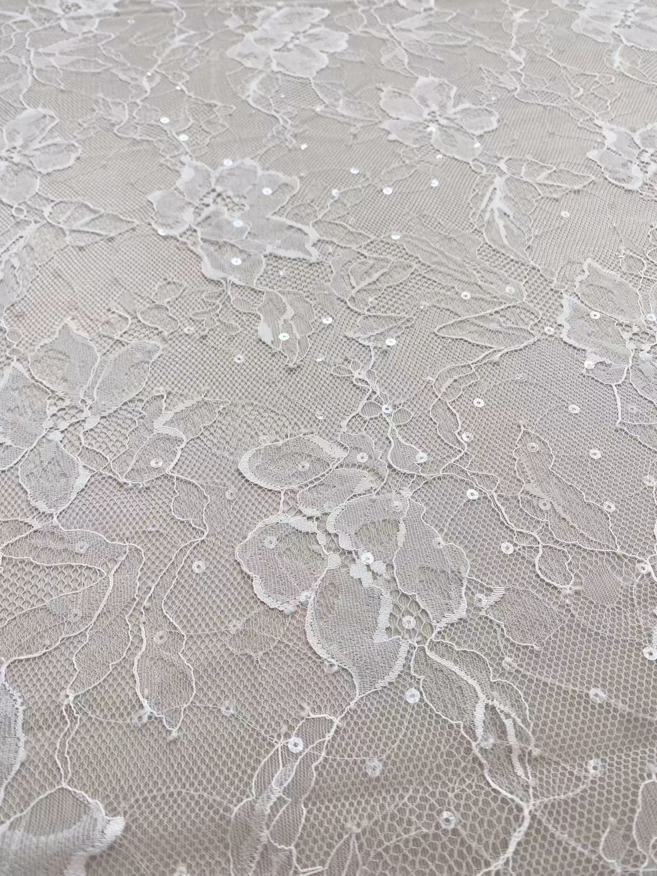 Chantilly Eyelash Lace,Floral Lace Fabric, 59 inches Wide for Veil, Dress,Robe Costume, Craft Making, Embroider Eyelash 3 Meter/piece