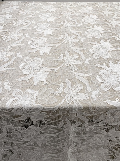 Elegant Guipure Lace Fabric, Hollowed Floral Lace Fabric, Crochet Lace Fabric, Bridal Lace Fabric for Wedding Gown, Prom Dress