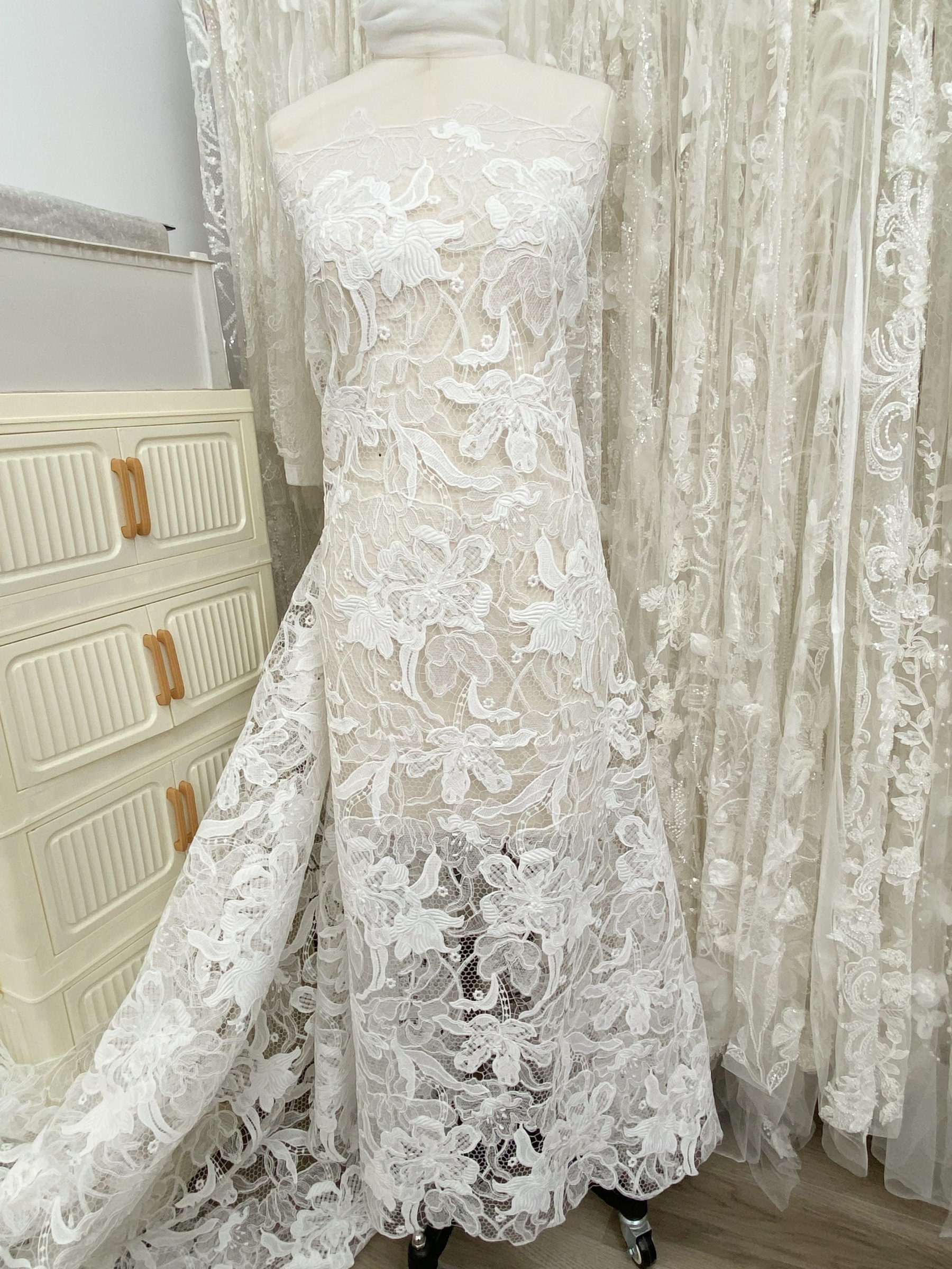 Elegant Guipure Lace Fabric, Hollowed Floral Lace Fabric, Crochet Lace Fabric, Bridal Lace Fabric for Wedding Gown, Prom Dress